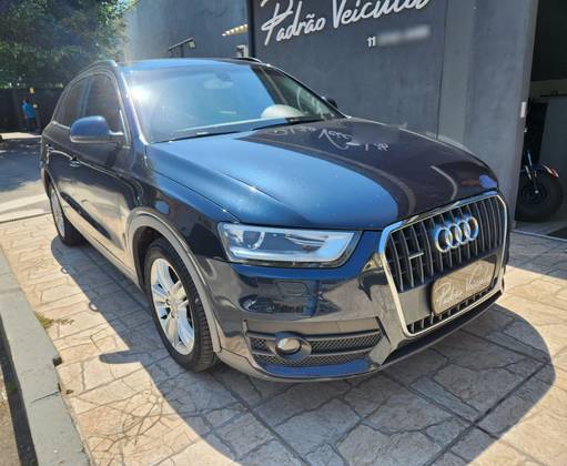 AUDI Q3 2.0 TFSI AMBIENTE QUATTRO 4P GASOLINA S TRONIC
